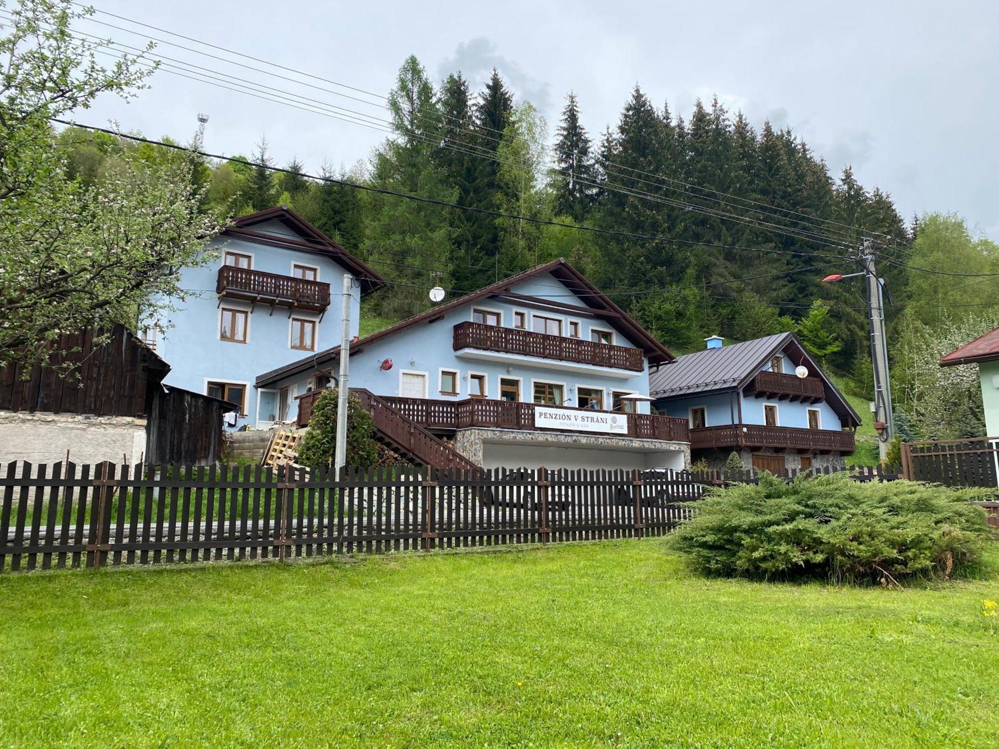 Domcek V Strani Villa Mýto pod Ďumbierom Bagian luar foto