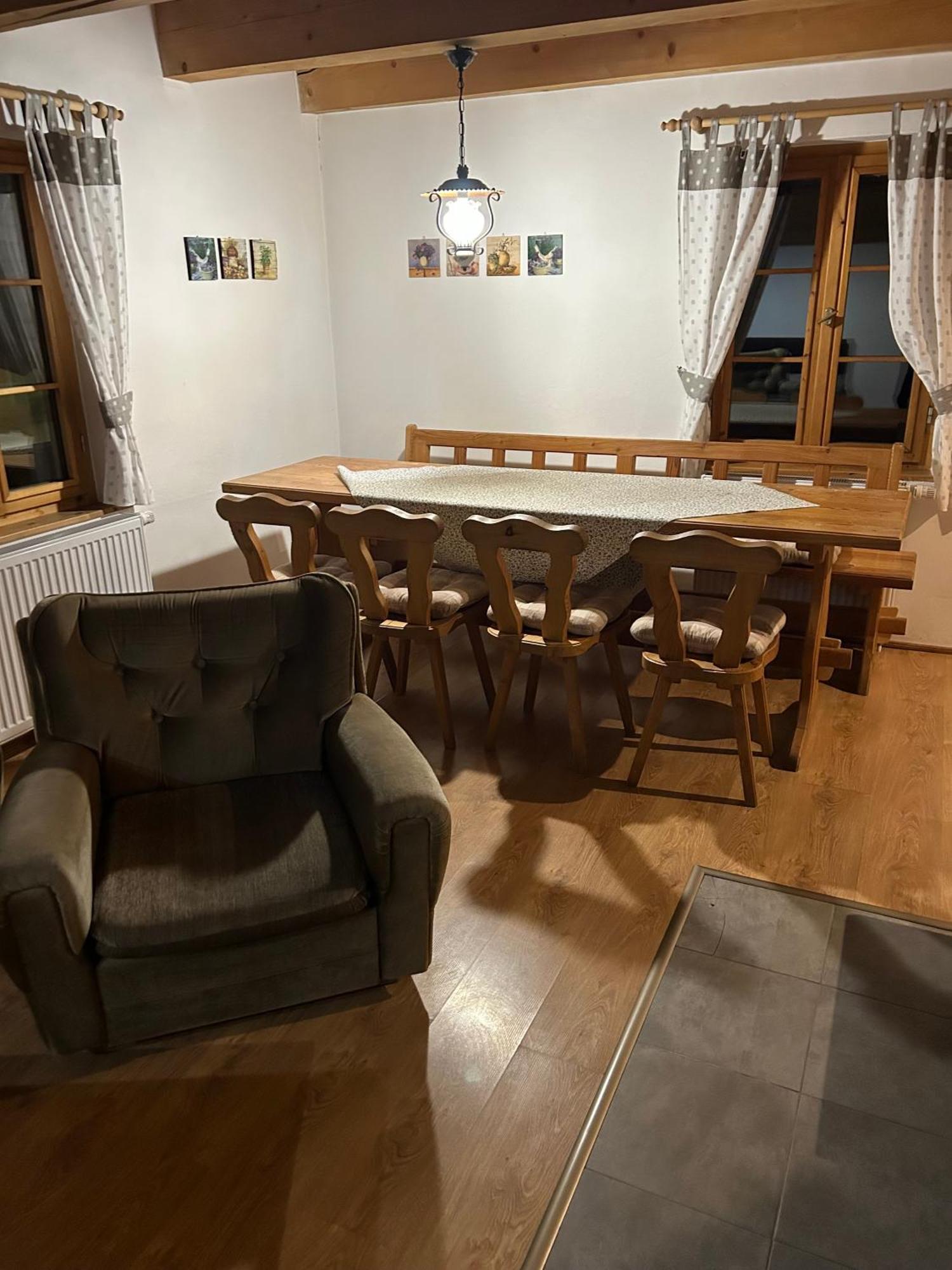 Domcek V Strani Villa Mýto pod Ďumbierom Bagian luar foto